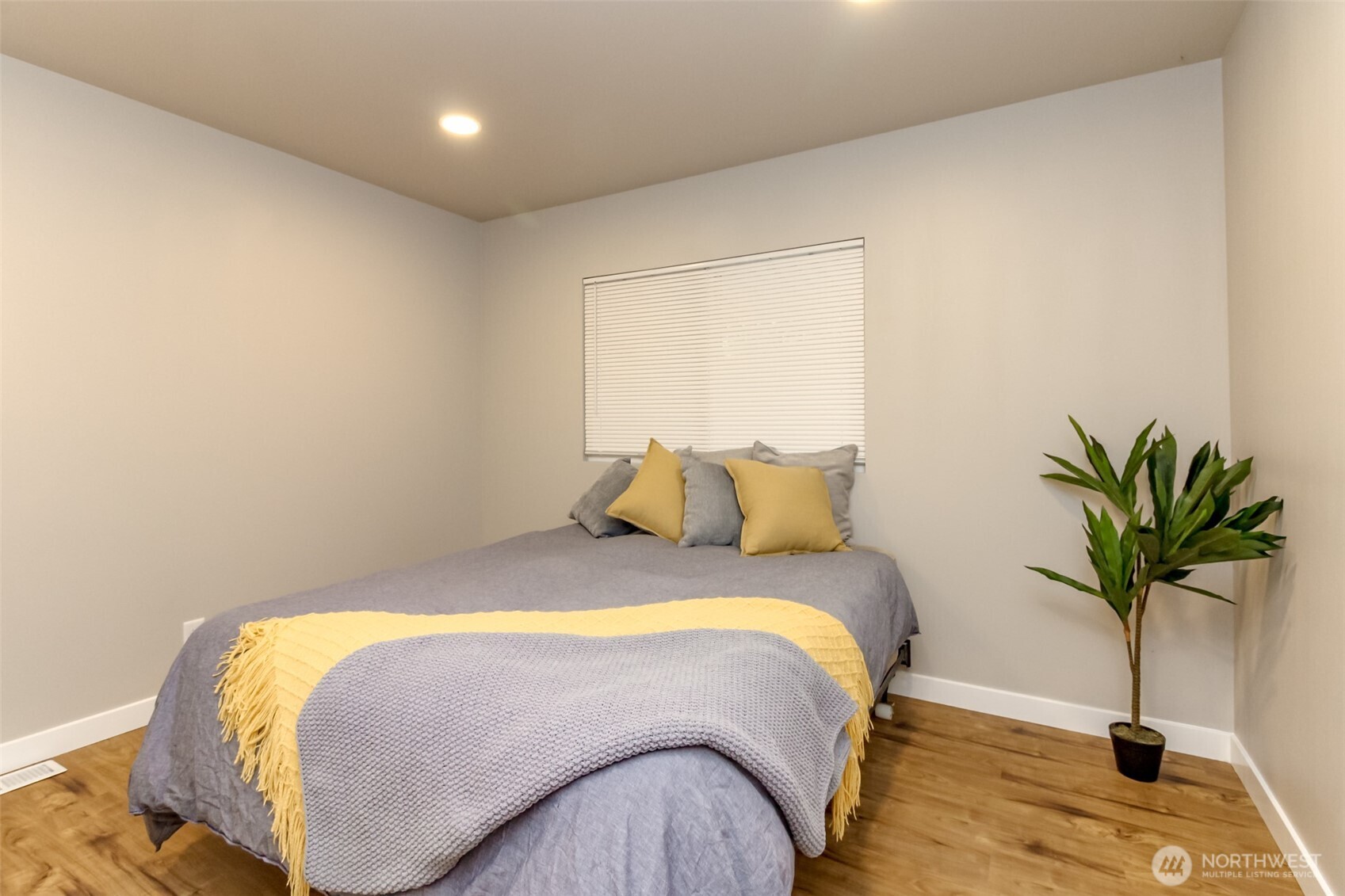 22065 106th Place 75 Property Photo 11