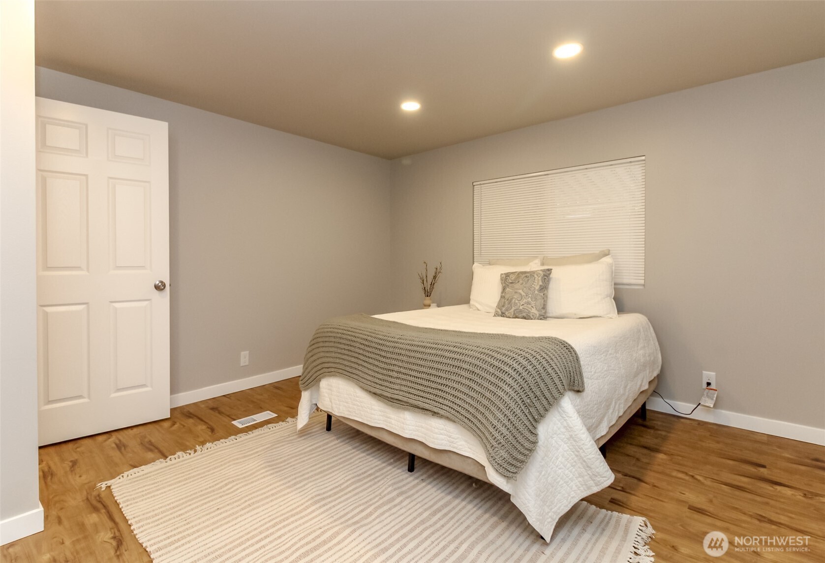 22065 106th Place 75 Property Photo 15