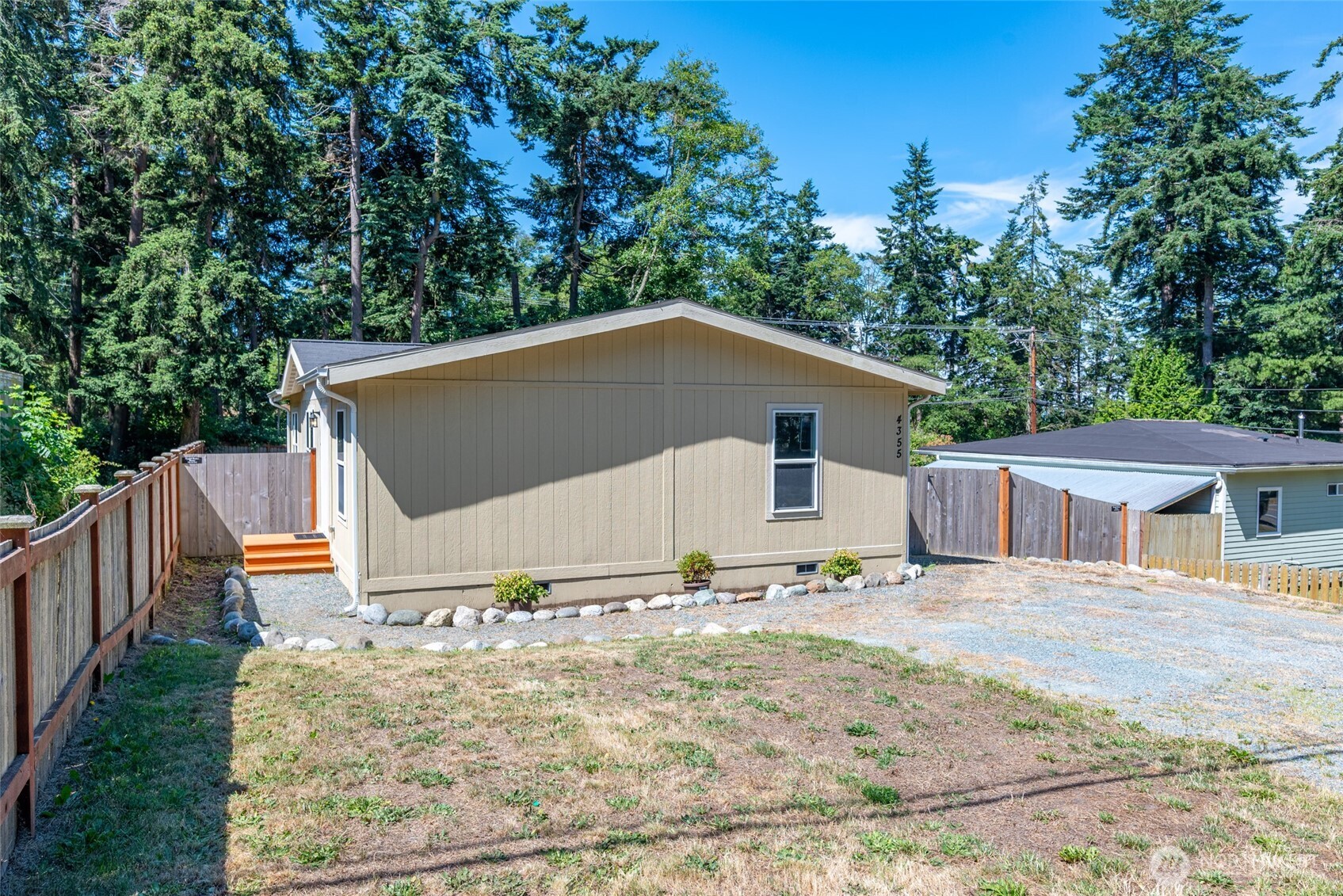 4355 Northgate Drive Property Photo 3