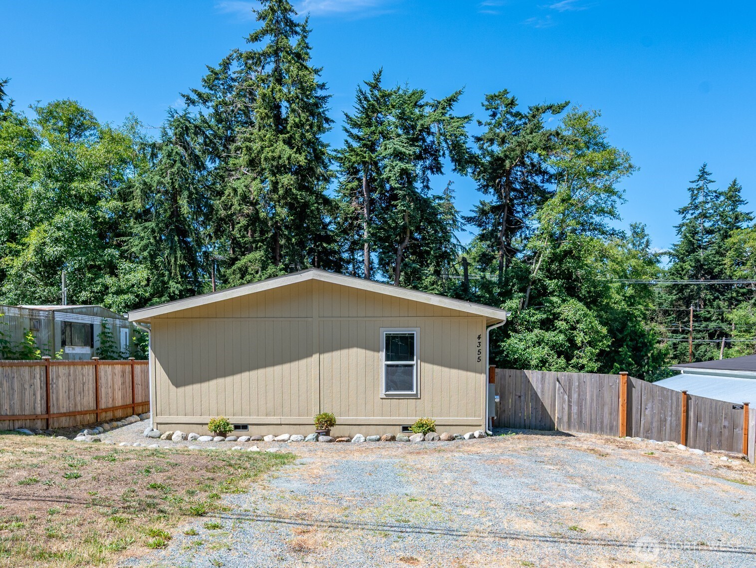 4355 Northgate Drive Property Photo 6