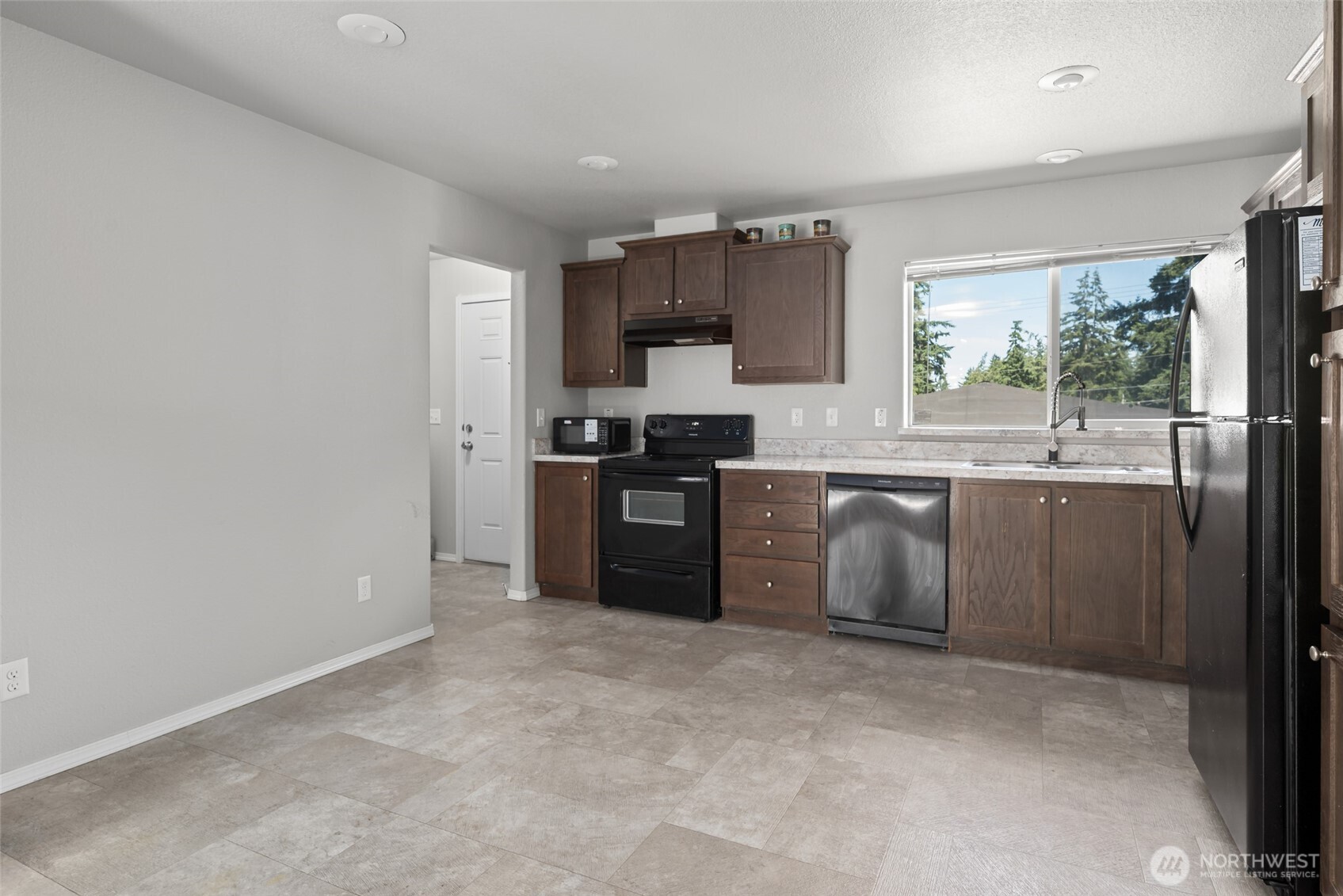 4355 Northgate Drive Property Photo 20