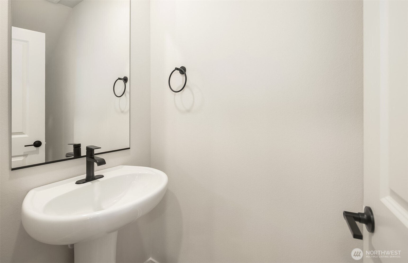 16033 23rd Avenue Property Photo 10