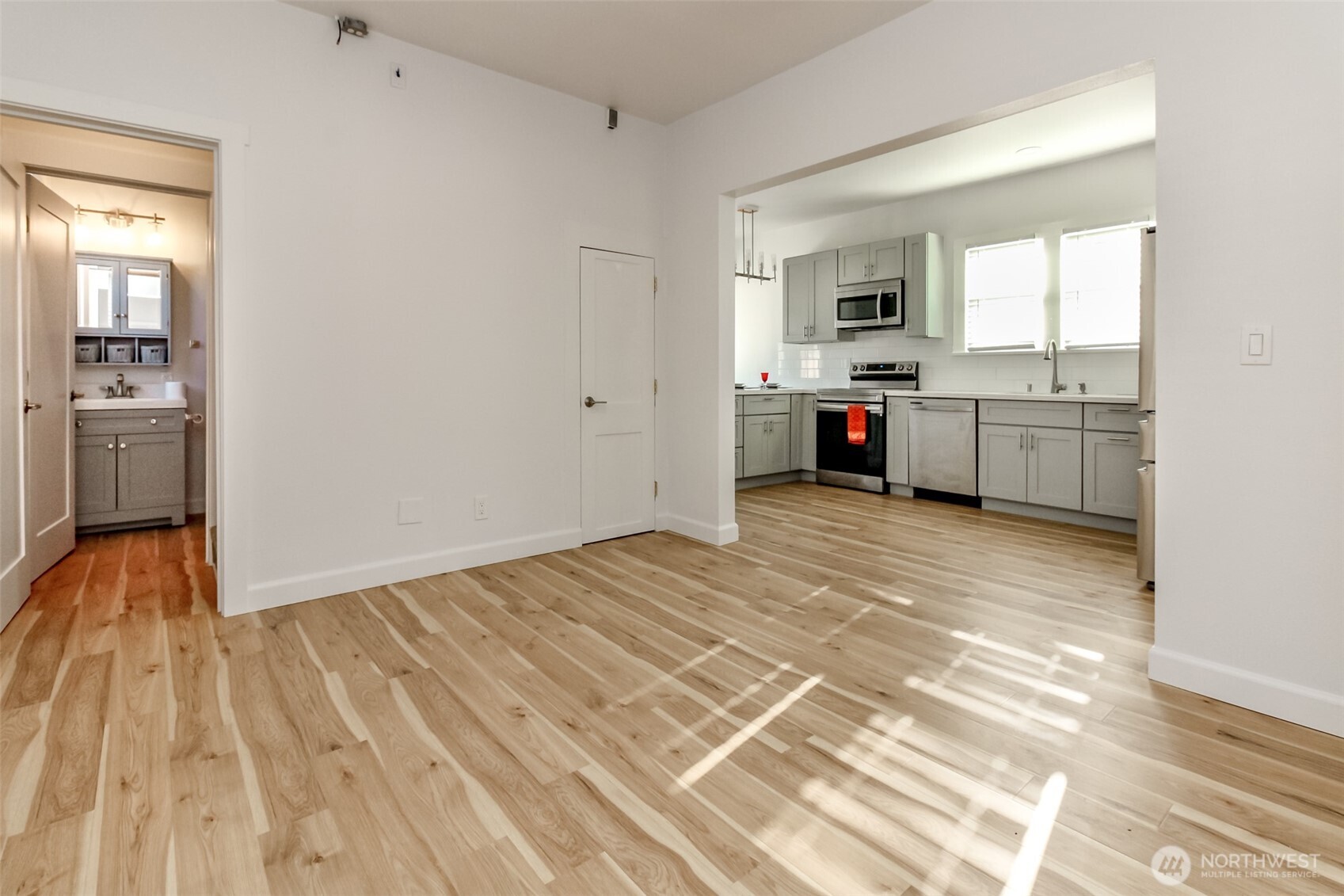 320 Williams Avenue Property Photo 10