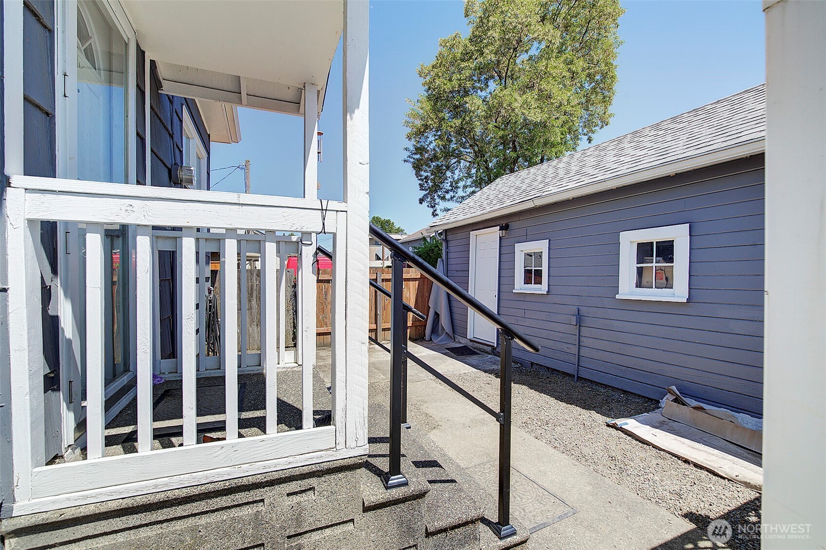 320 Williams Avenue Property Photo 23