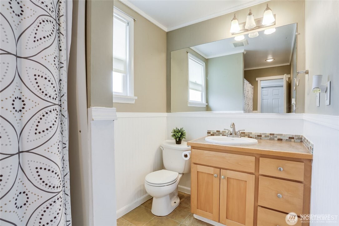 320 Williams Avenue Property Photo 27