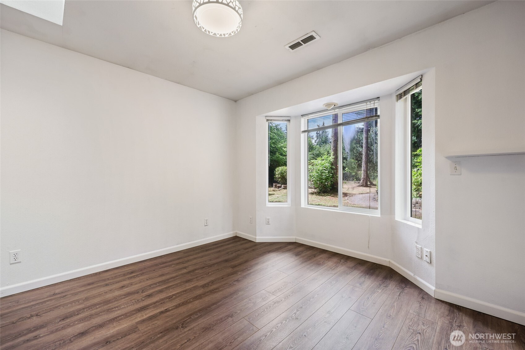 8440 Homestead Avenue Property Photo 14