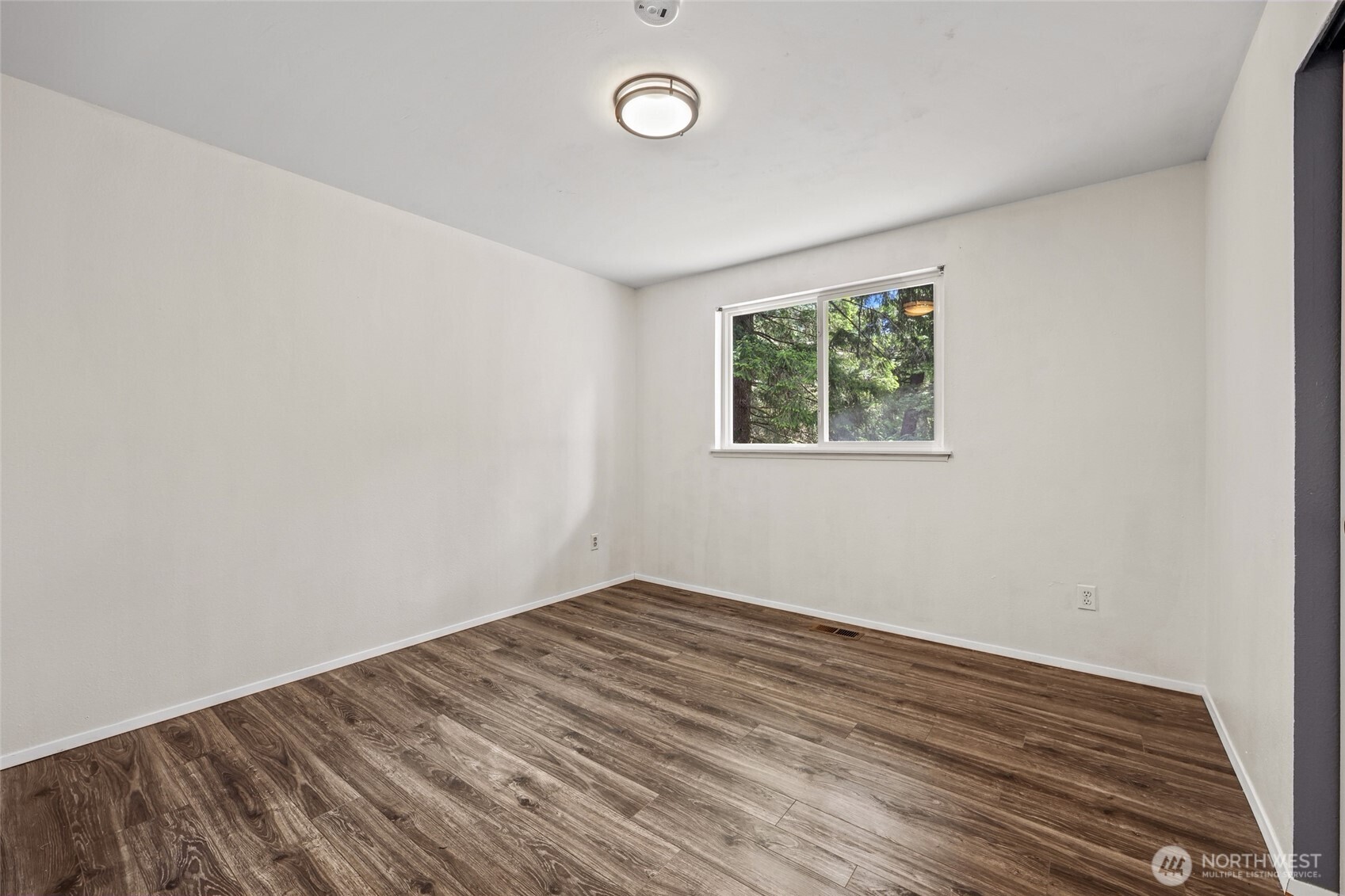 8440 Homestead Avenue Property Photo 24