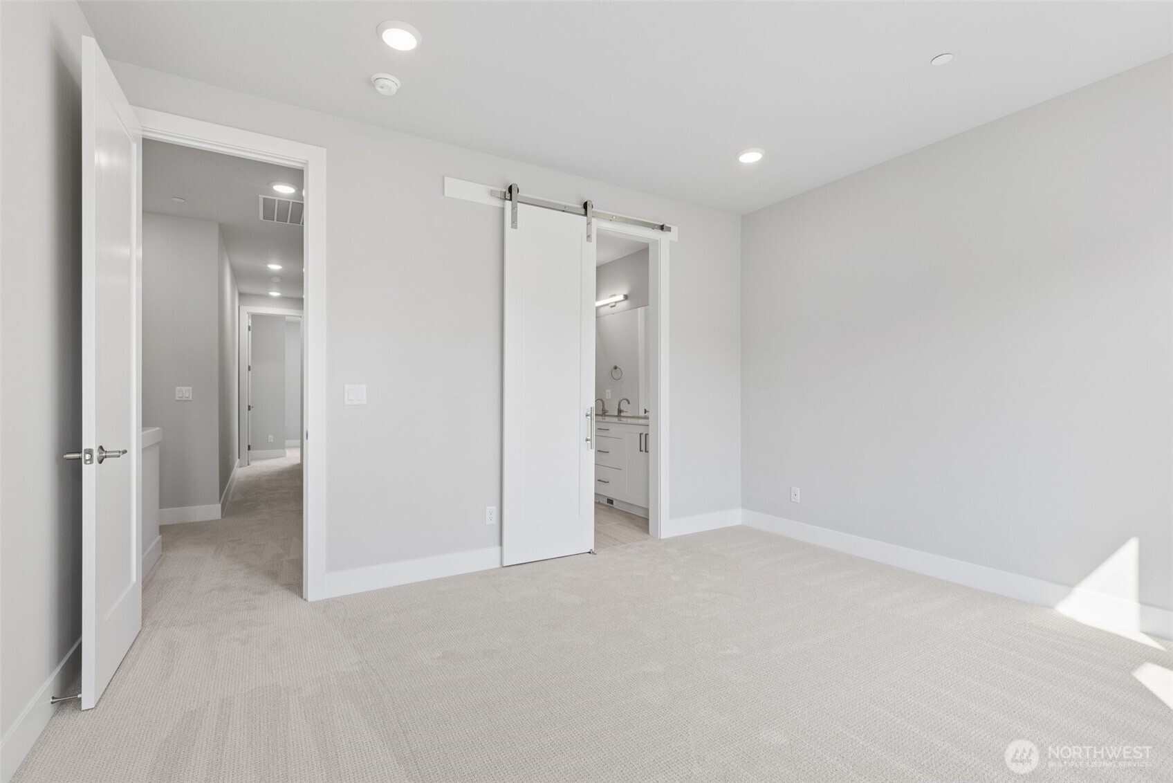 12207 137th Place 2603 Property Photo 12
