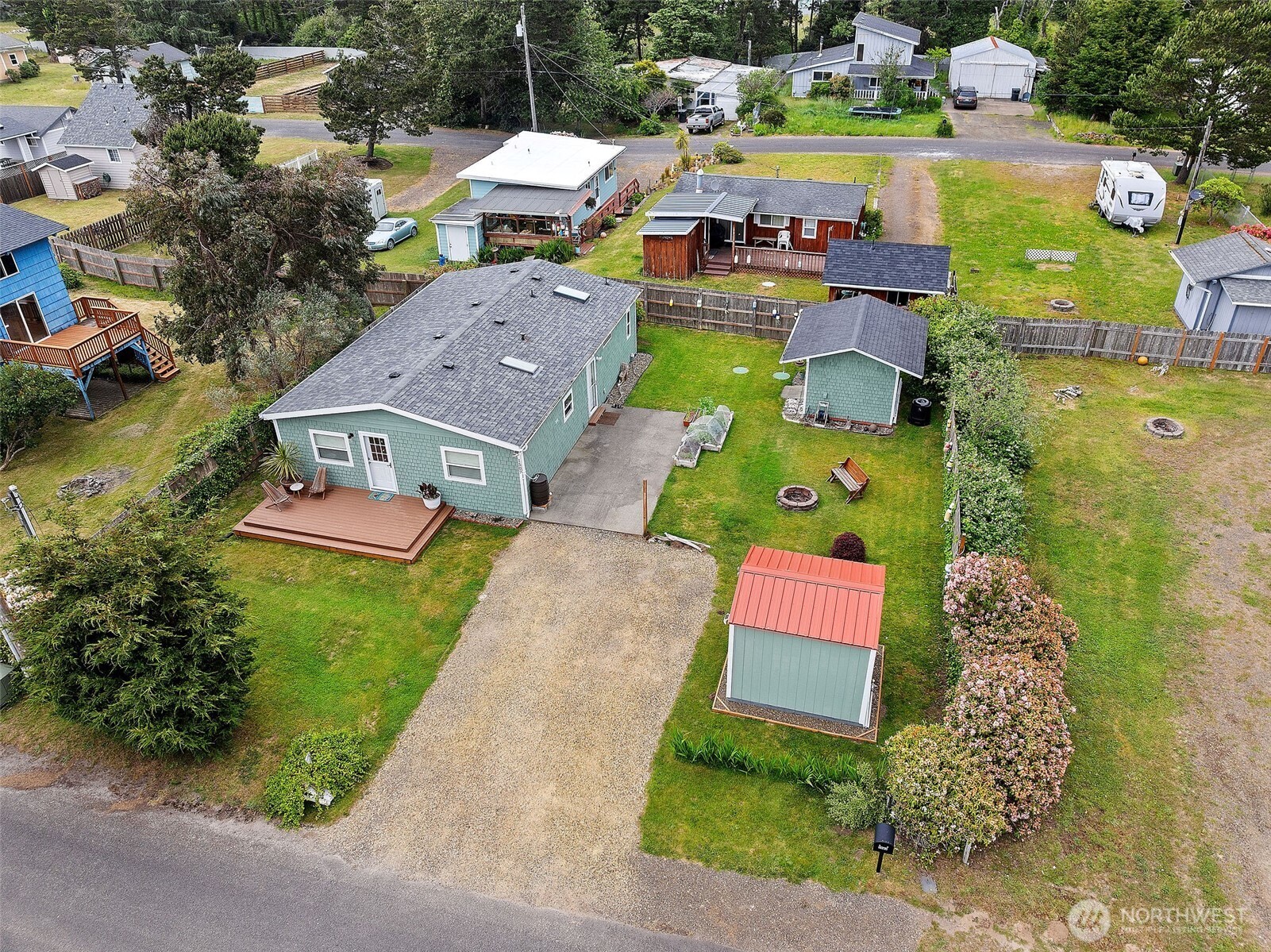 1507 198 Place Property Photo 2