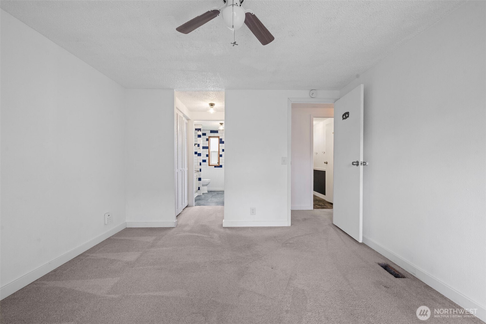 1507 198 Place Property Photo 12