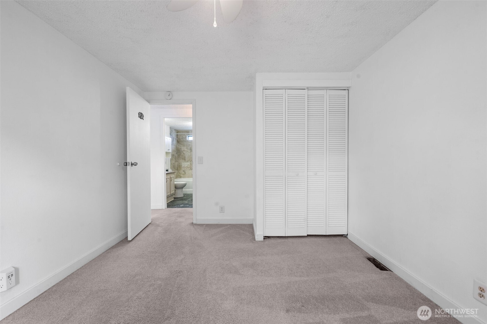 1507 198 Place Property Photo 14