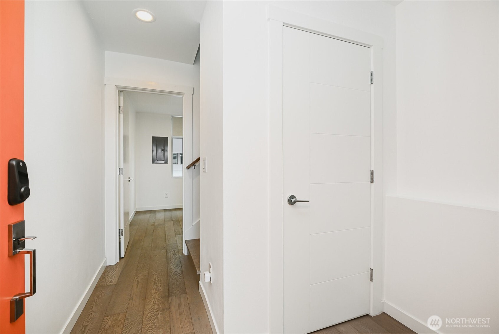 1713 19th Avenue Property Photo 3