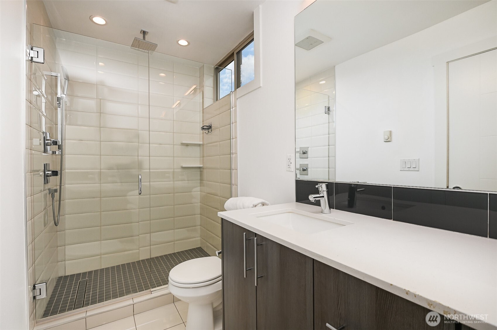 1713 19th Avenue Property Photo 11