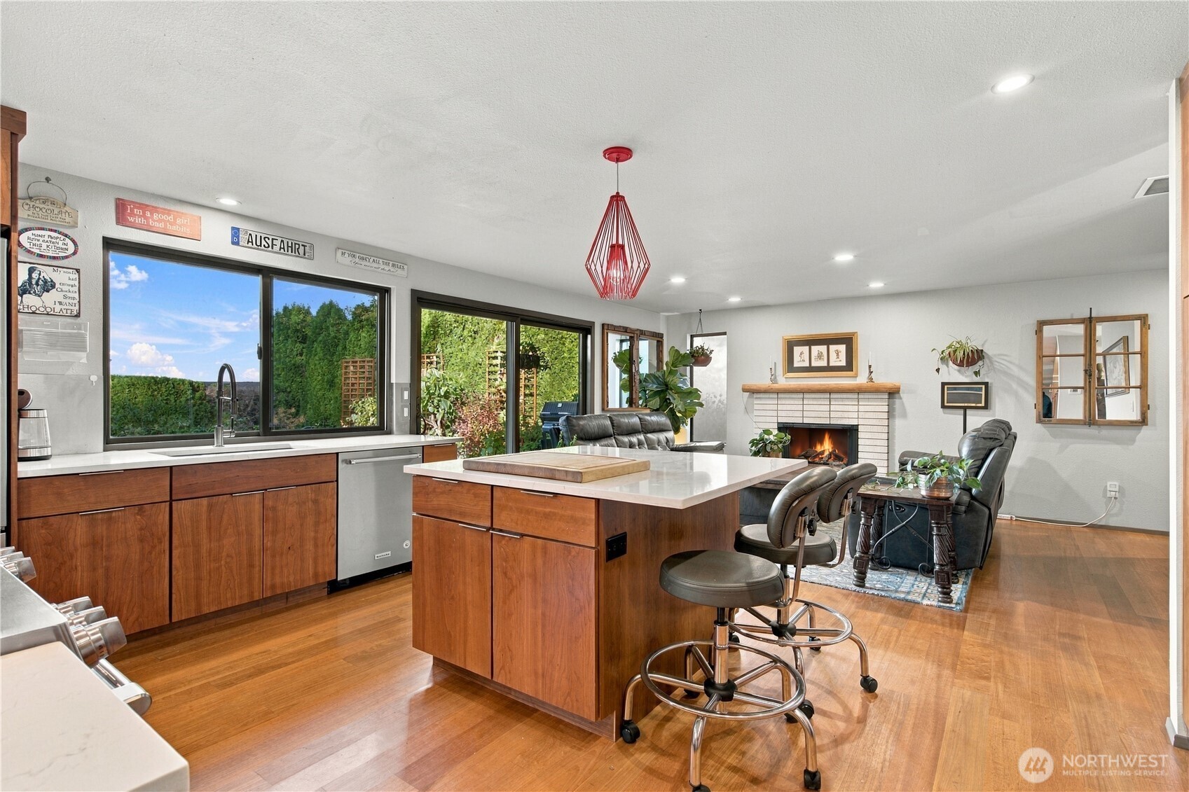 29902 2nd Place Property Photo 12