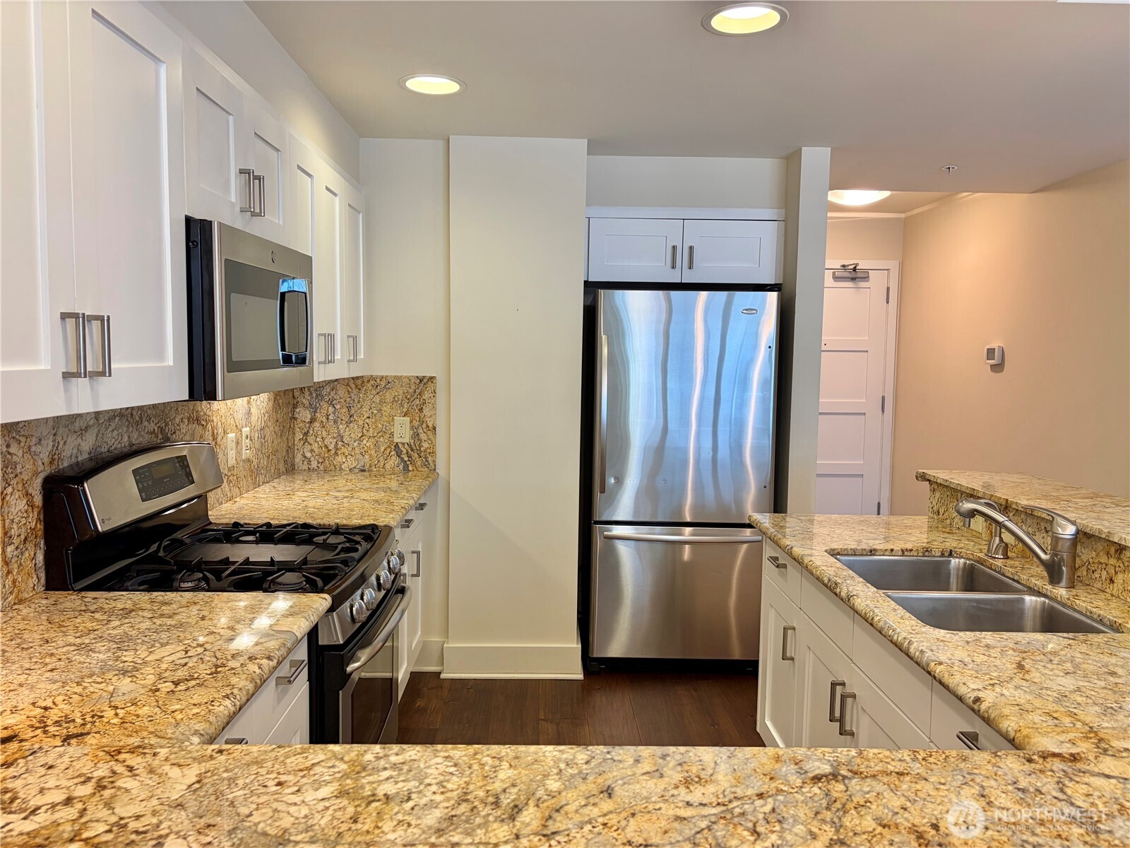320 Washington Avenue 104 Property Photo 13