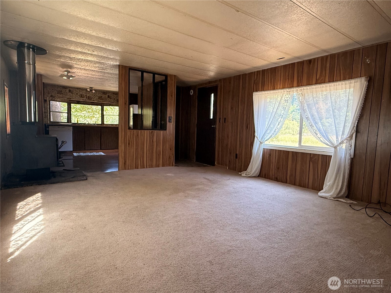 124 03 Mckay Property Photo 16