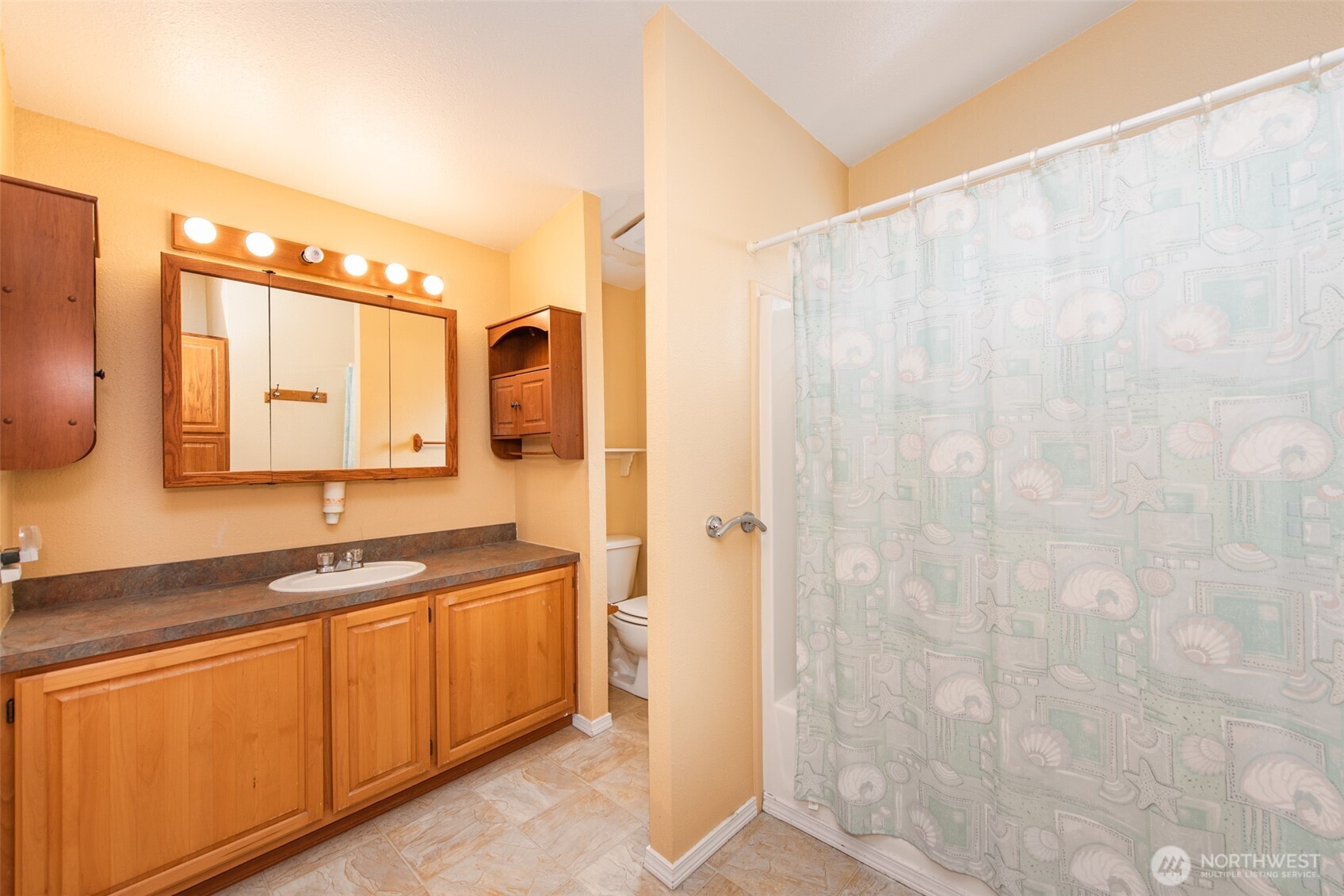 63 E Nelson Road Property Photo 16