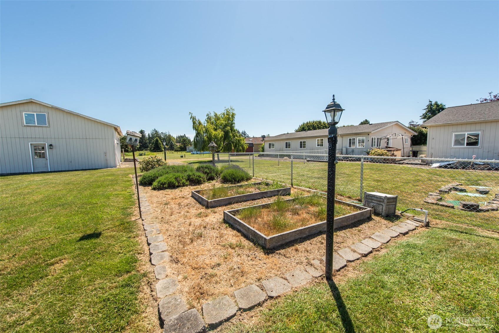 63 E Nelson Road Property Photo 34