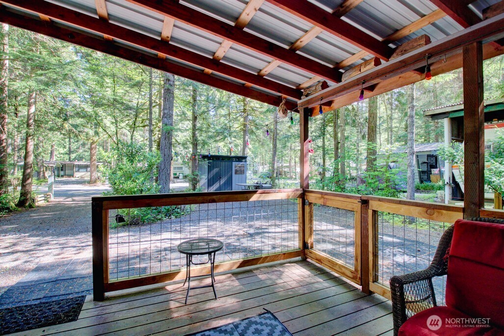 131 Drial Loop Property Photo 3