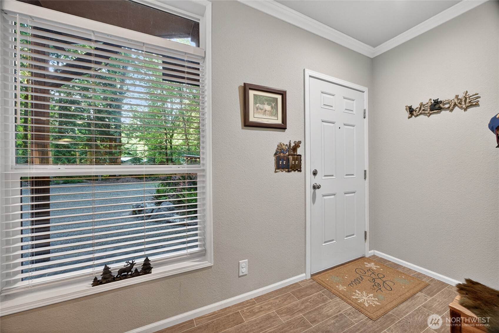 128 Riverview Drive Property Photo 4