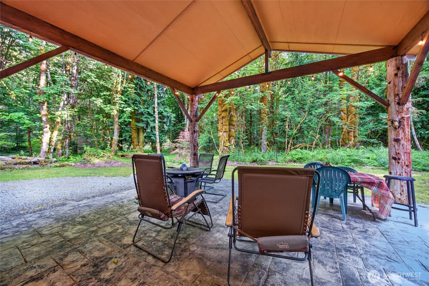 128 Riverview Drive Property Photo 26