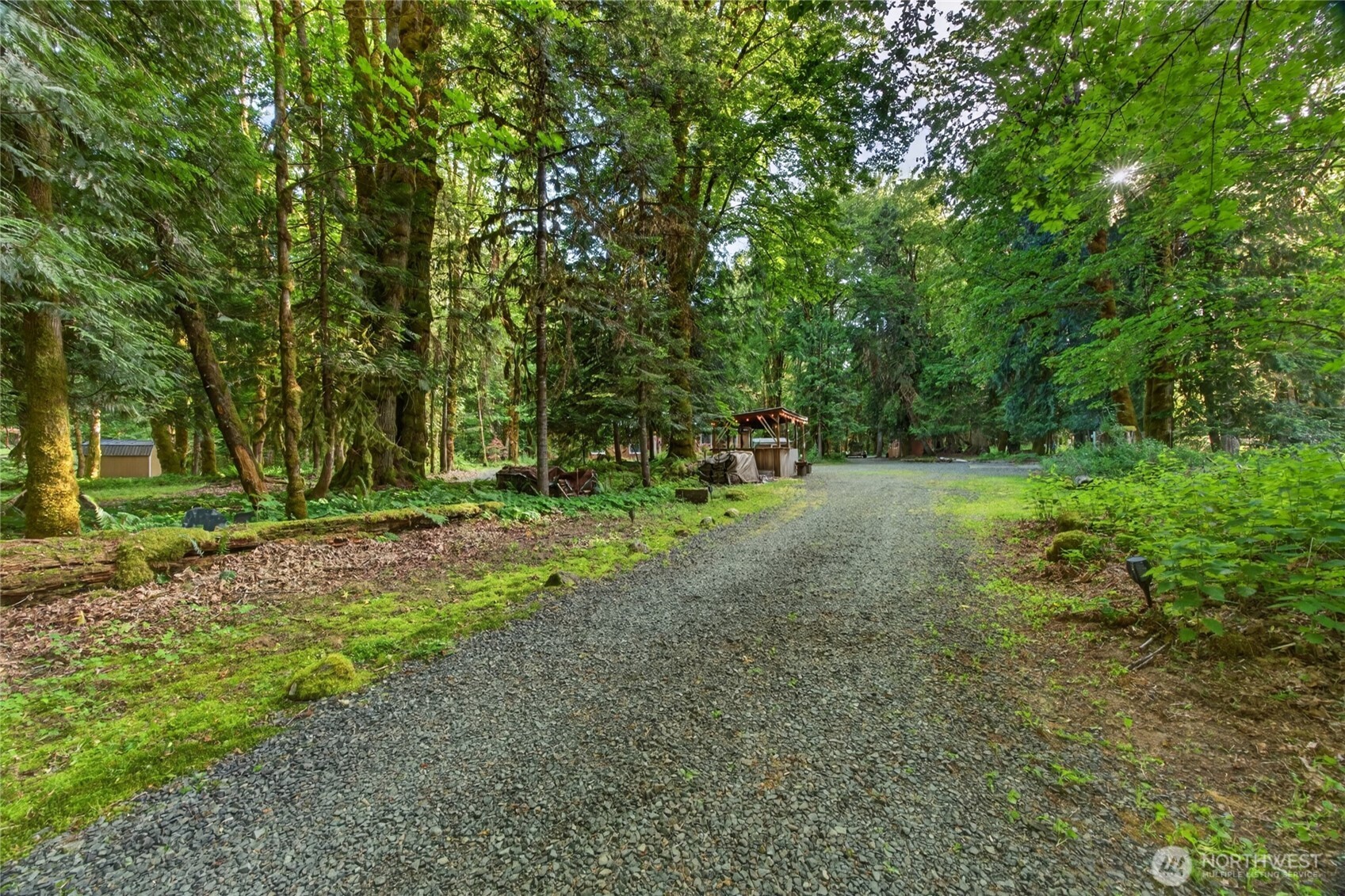 128 Riverview Drive Property Photo 28