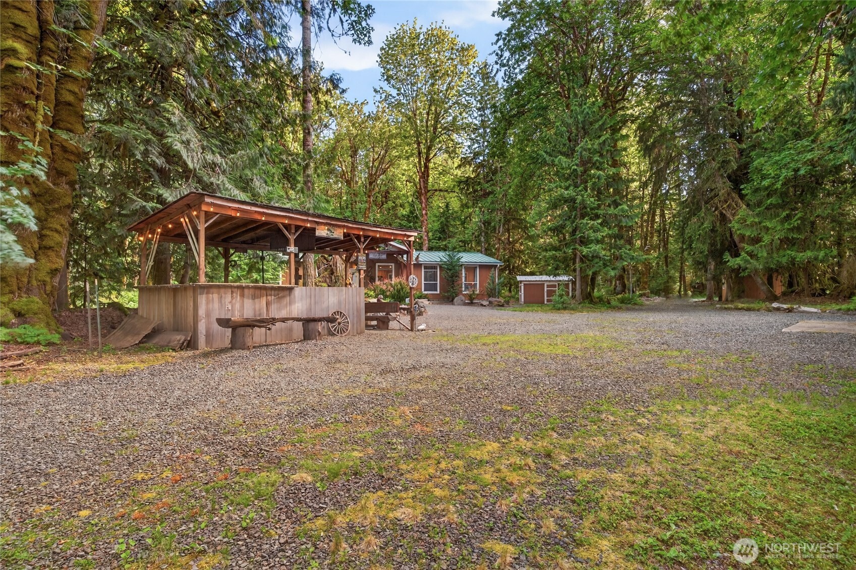 128 Riverview Drive Property Photo 29