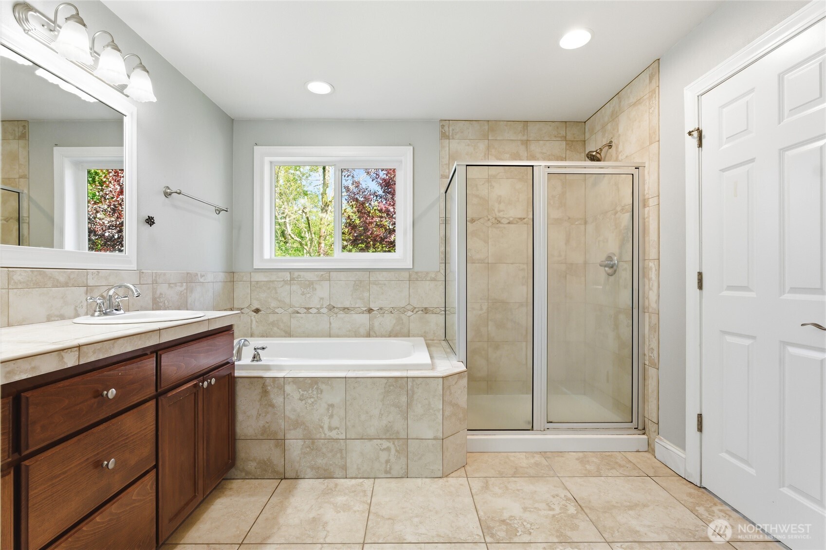 1915 10th Street Pl Property Photo 20