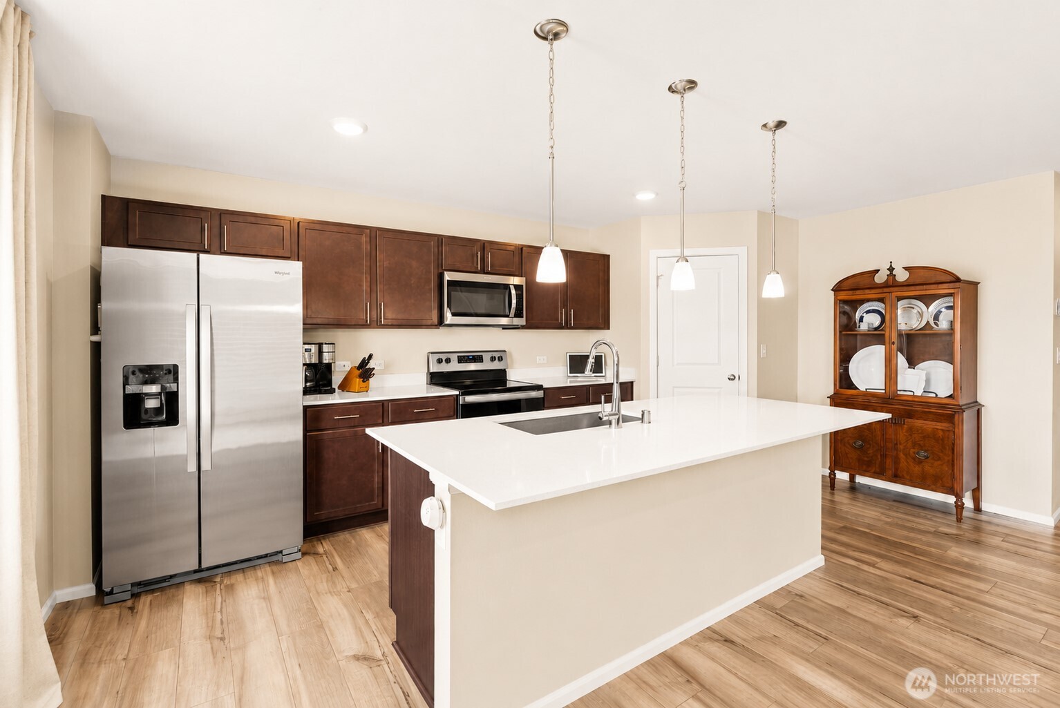 15115 Iverson Loop Property Photo 8