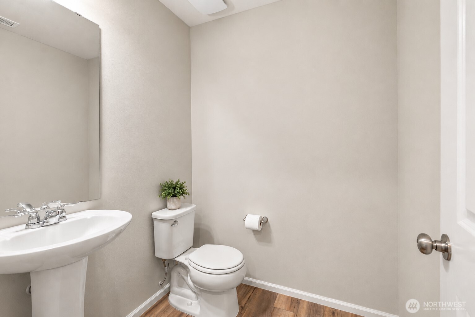 15115 Iverson Loop Property Photo 15