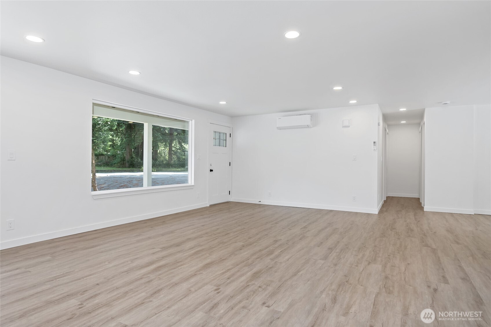 13904 97th Avenue Property Photo 8