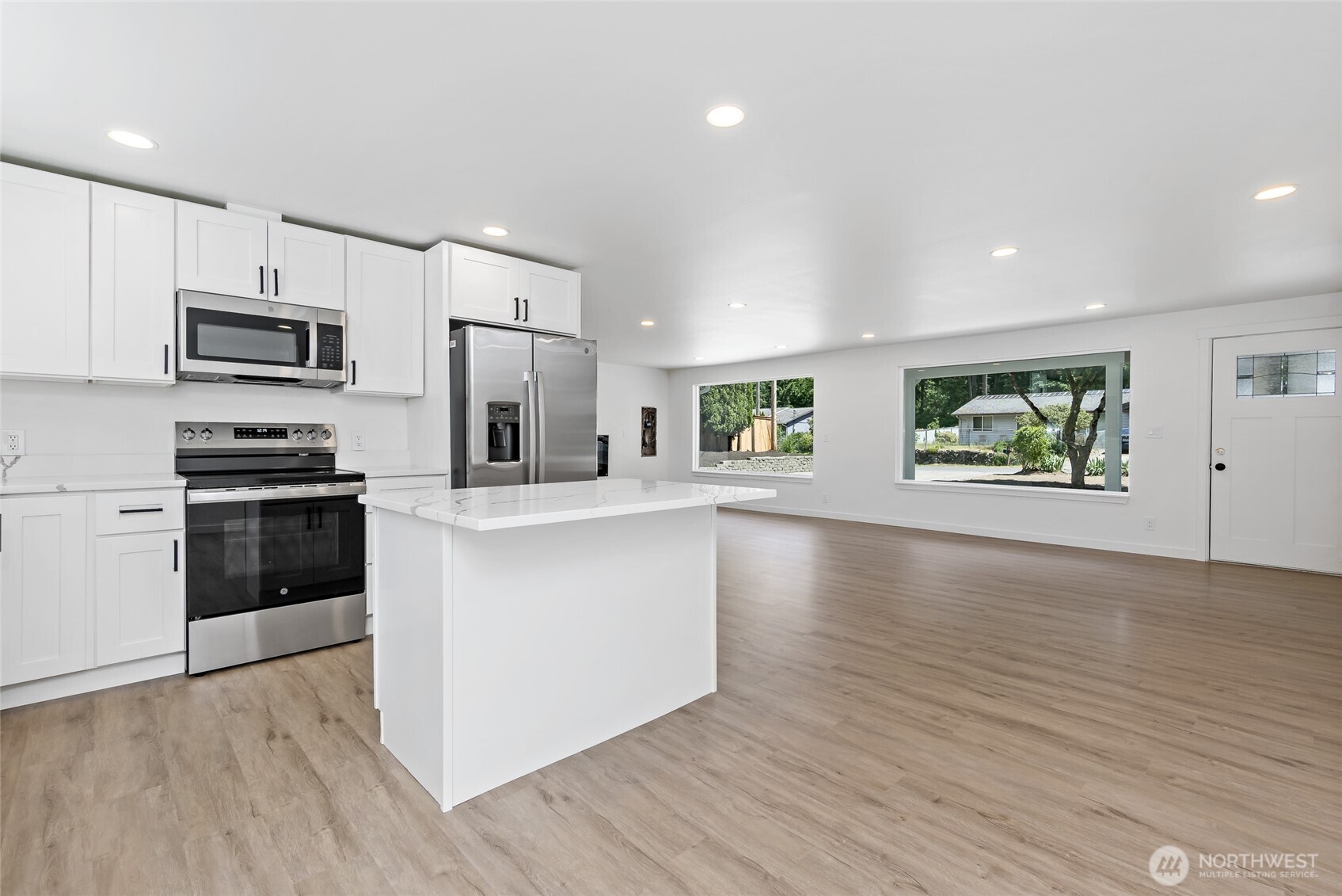 13904 97th Avenue Property Photo 10
