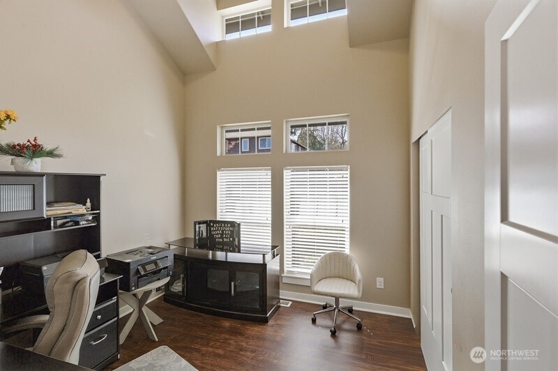 33852 56th Place Property Photo 5