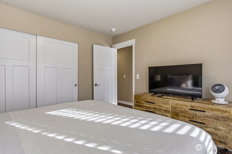 33852 56th Place Property Photo 28