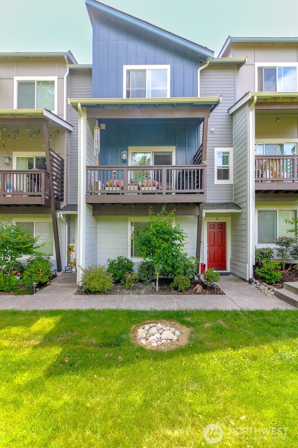 17531 110th Avenue #D Property Photo 1