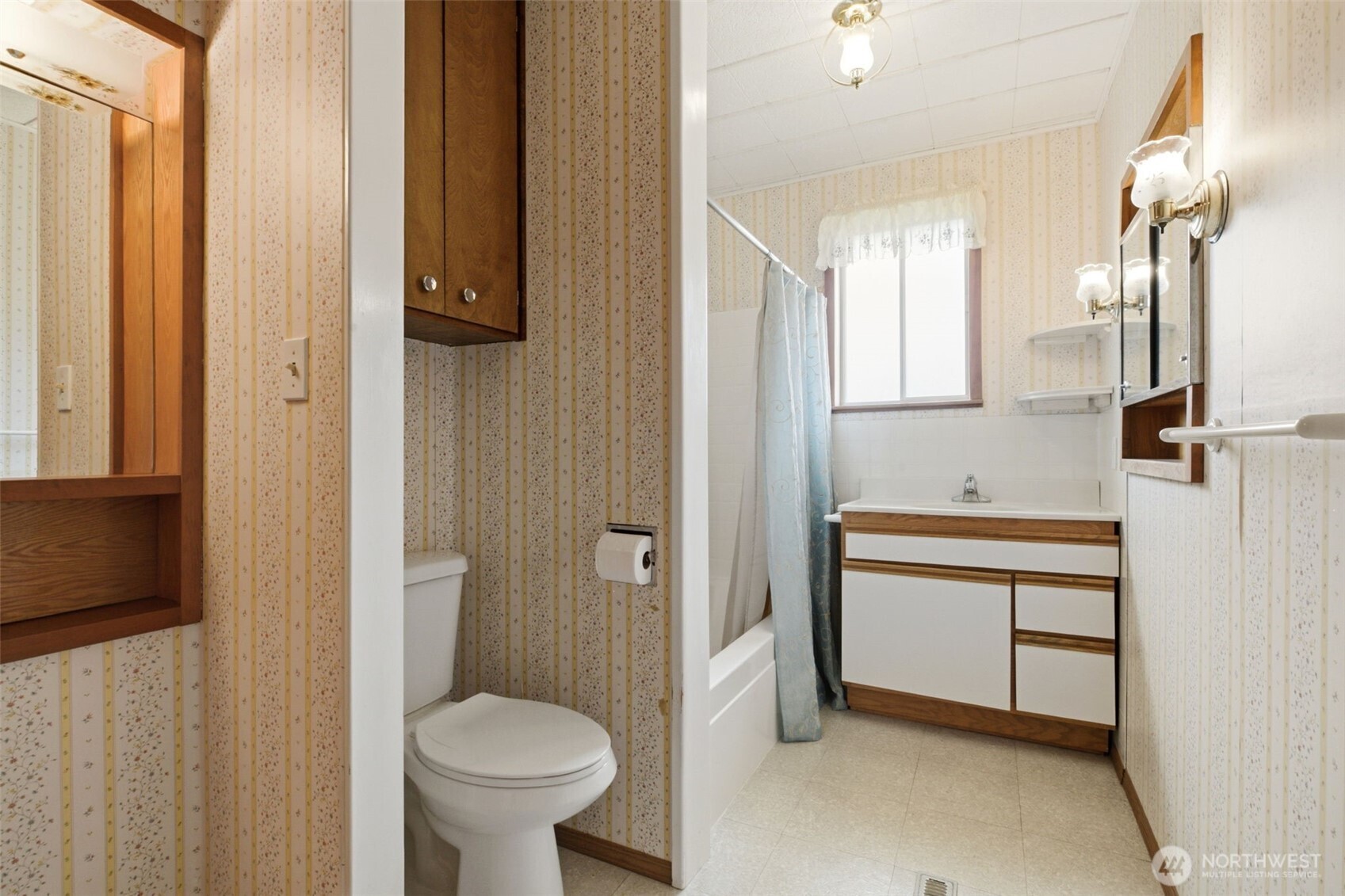 13608 Wide Hollow Road Property Photo 7