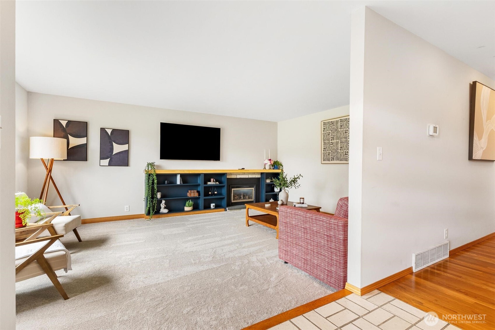 17529 93rd Avenue Property Photo 4