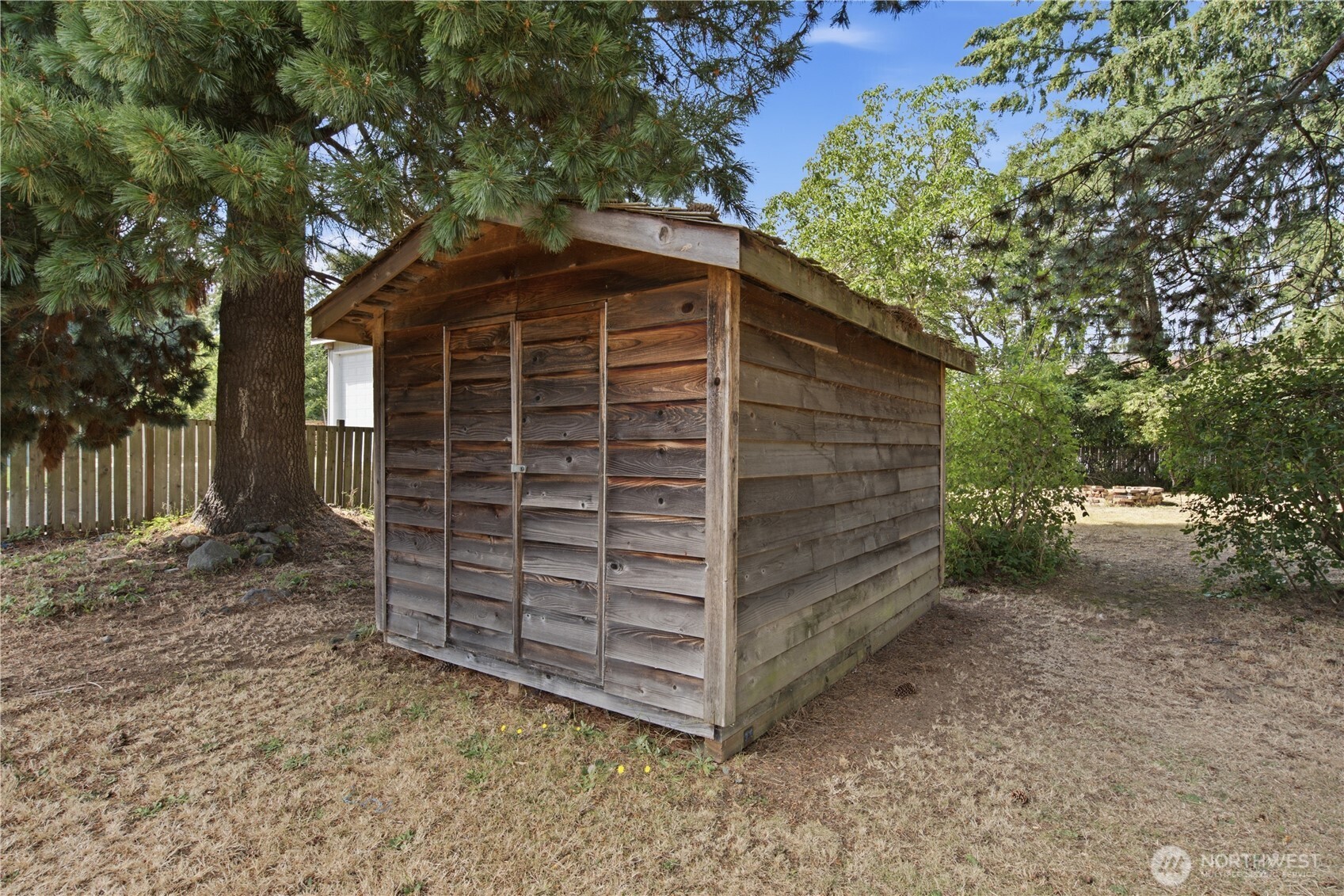 8825 36th Street Property Photo 15