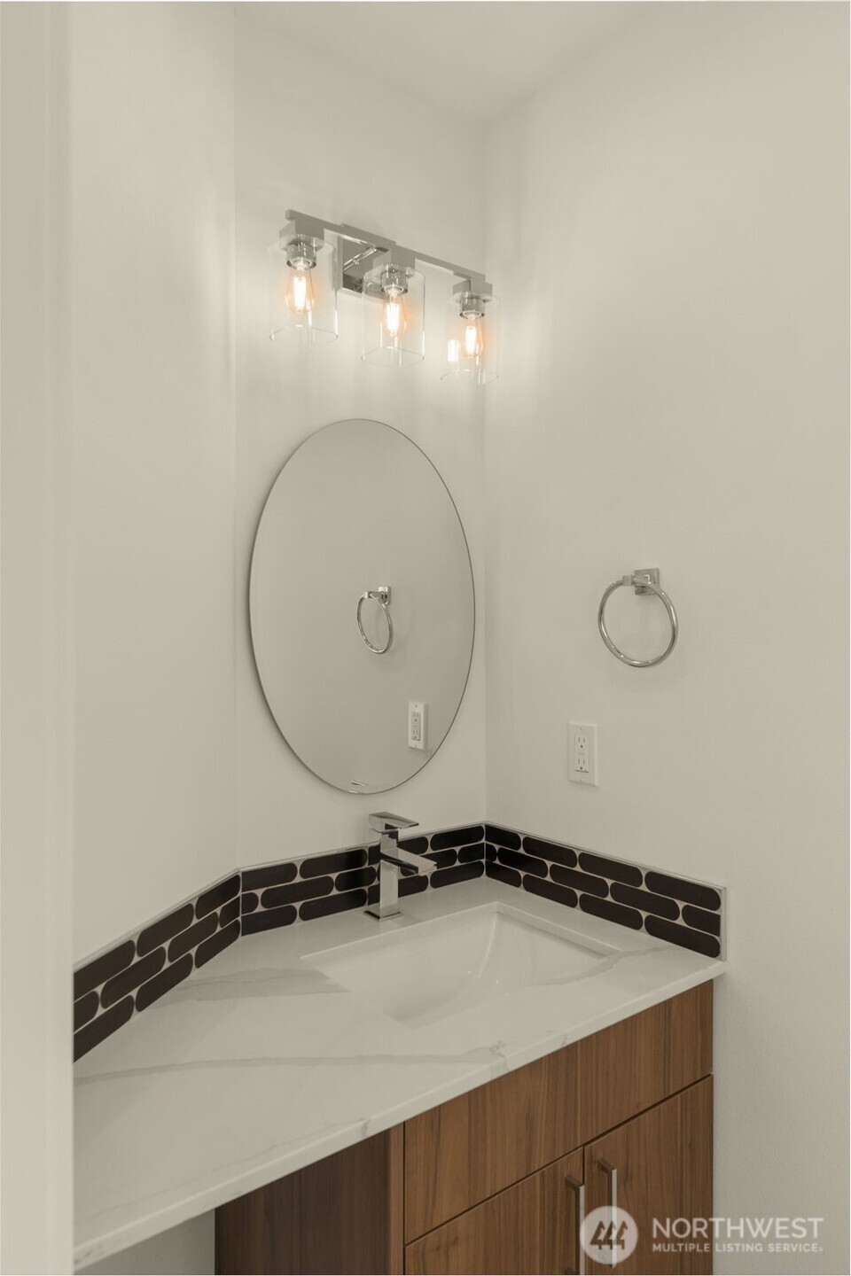 5620 Wetmore Avenue B Property Photo 10