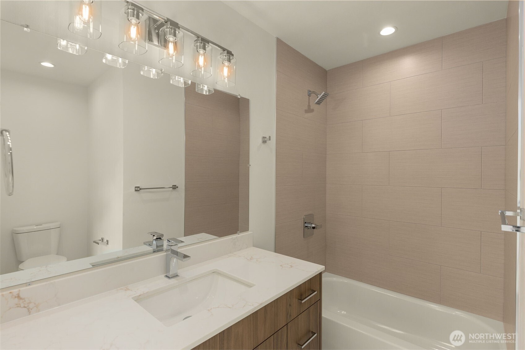 5620 Wetmore Avenue B Property Photo 14