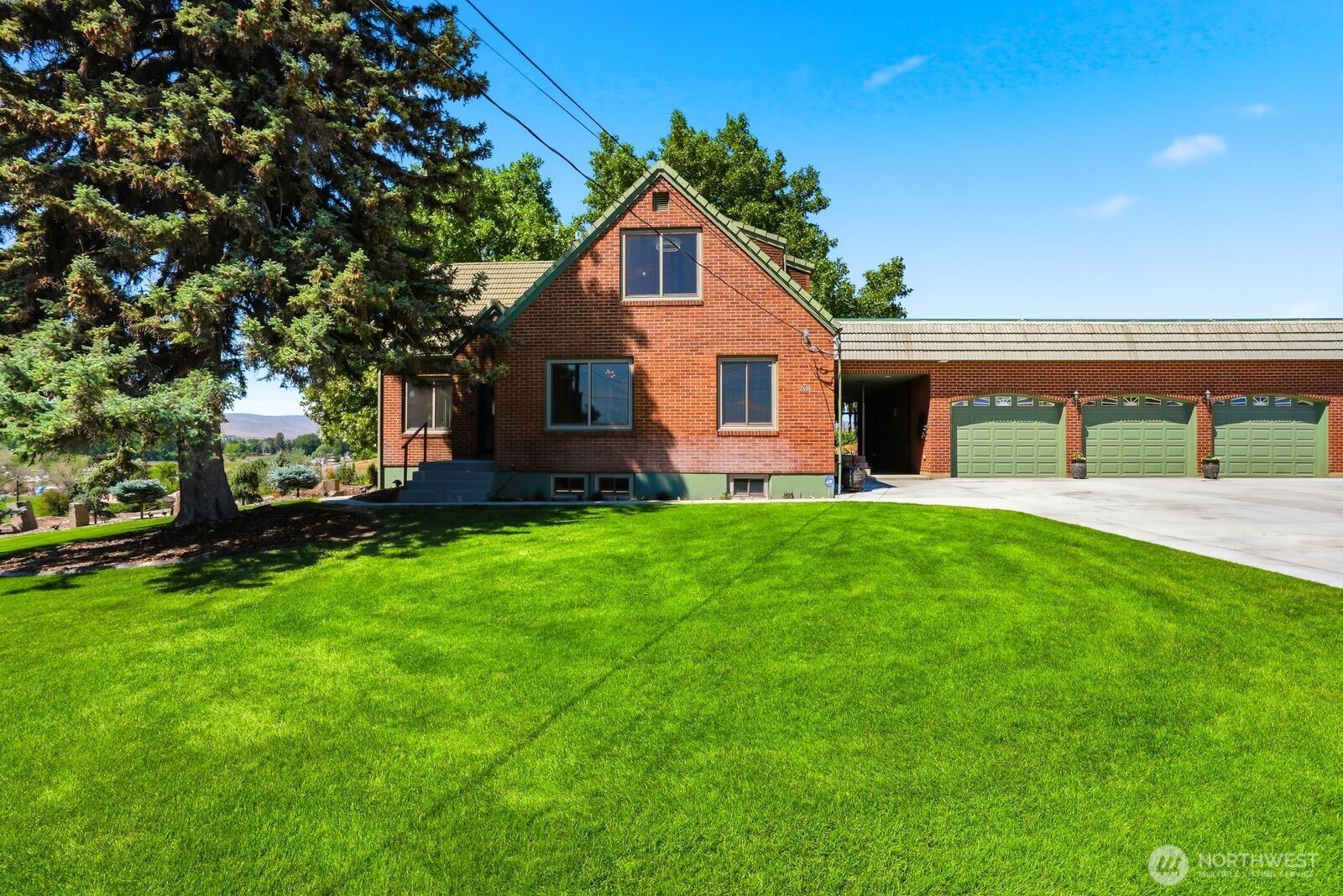 2606 Draper Road Property Photo 1