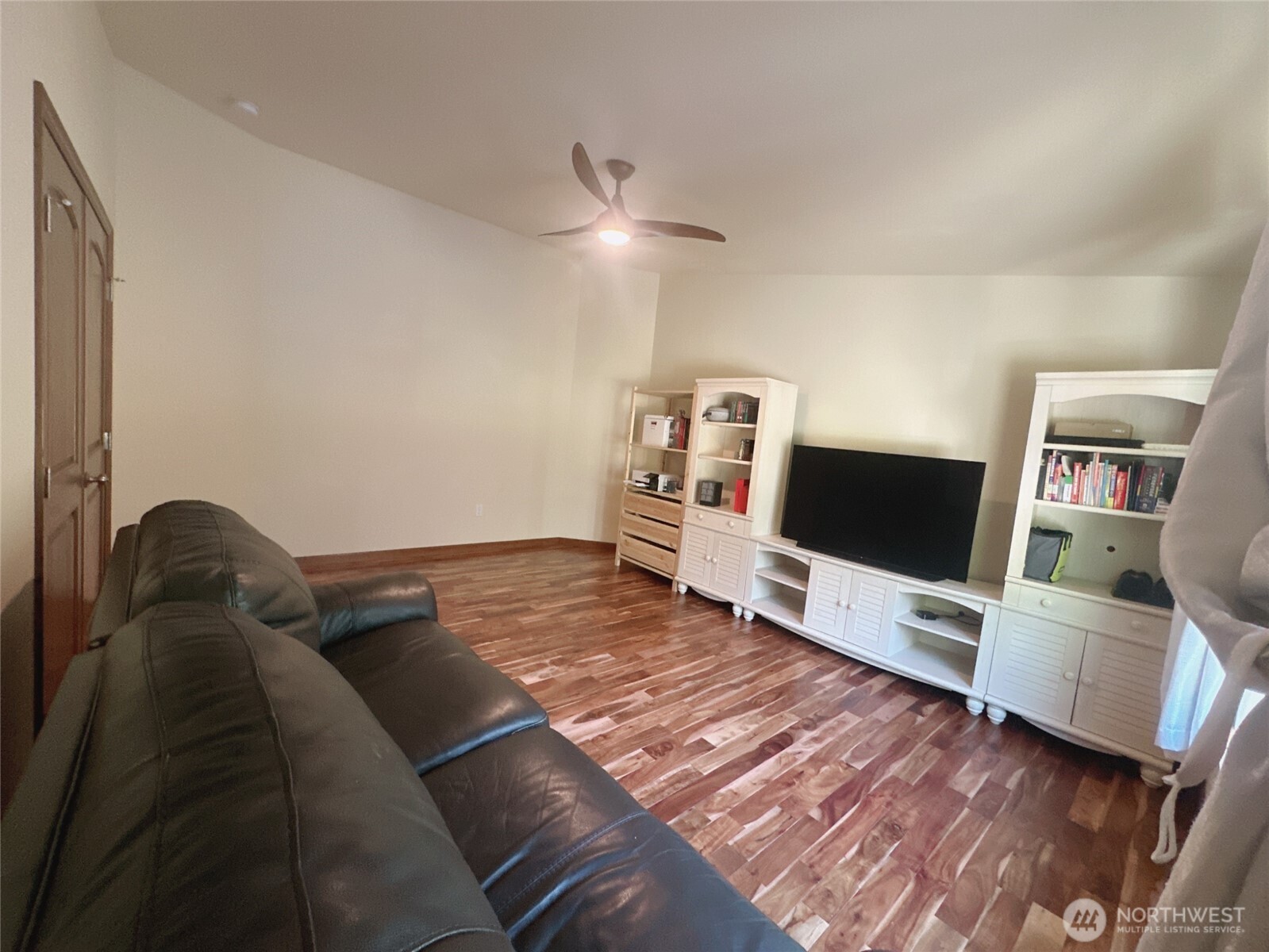 8205 Hide A Way Lane Property Photo 17
