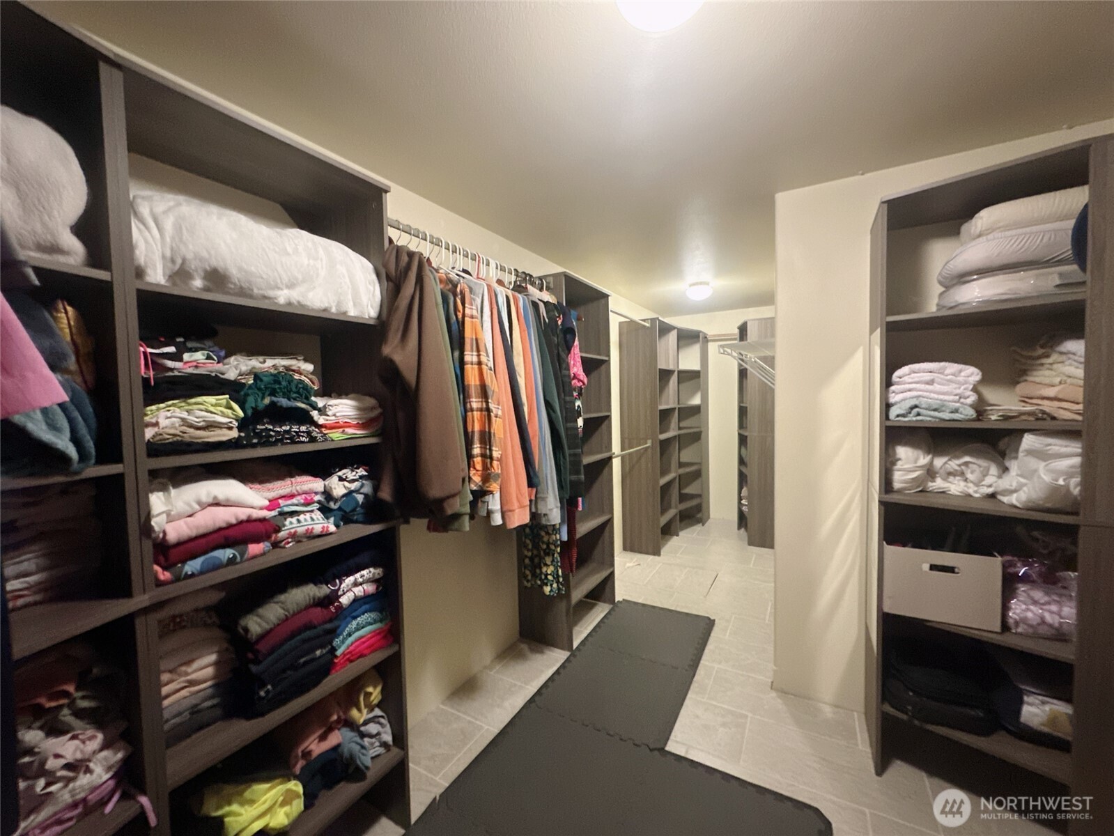 8205 Hide A Way Lane Property Photo 19