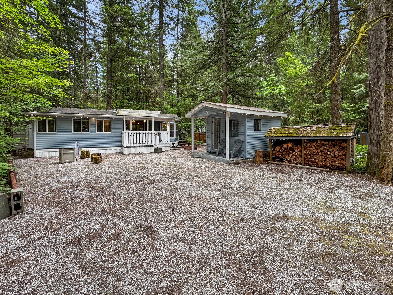 152 1 Goldrush Road Property Photo 2