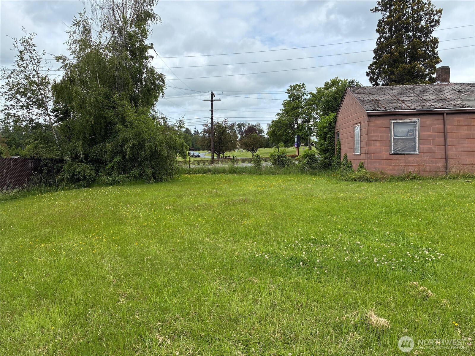 1820 E College Way Property Photo 1