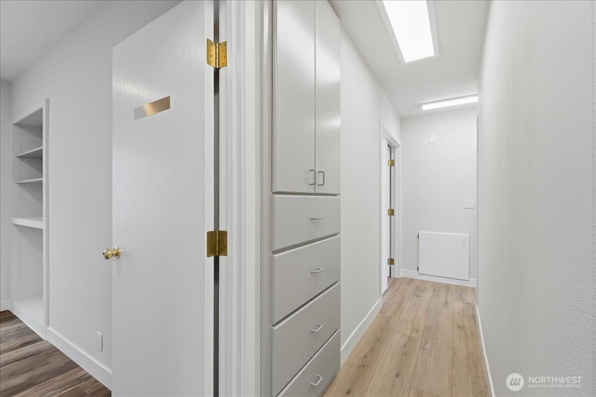 1715 Meridian Avenue Property Photo 10