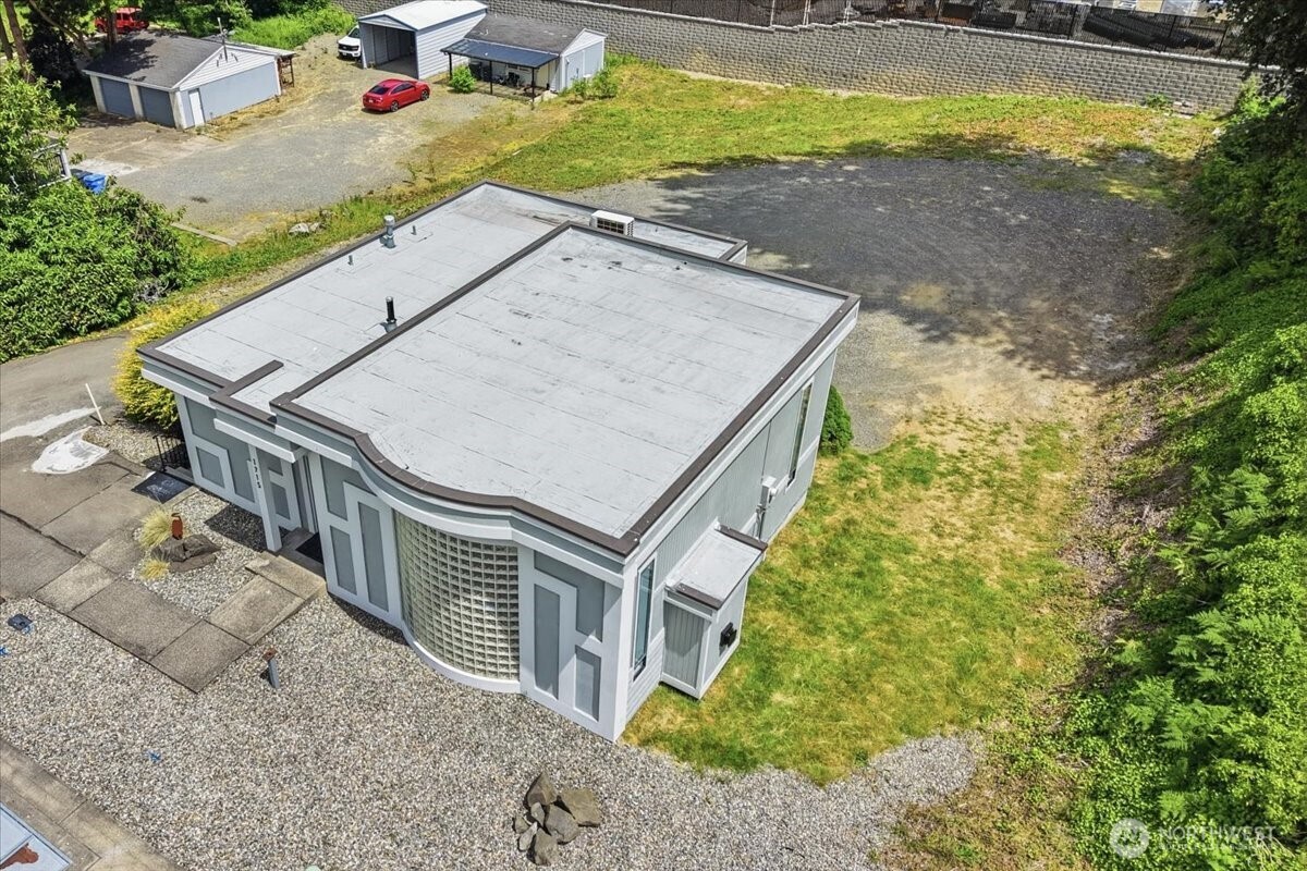 1715 Meridian Avenue Property Photo 27