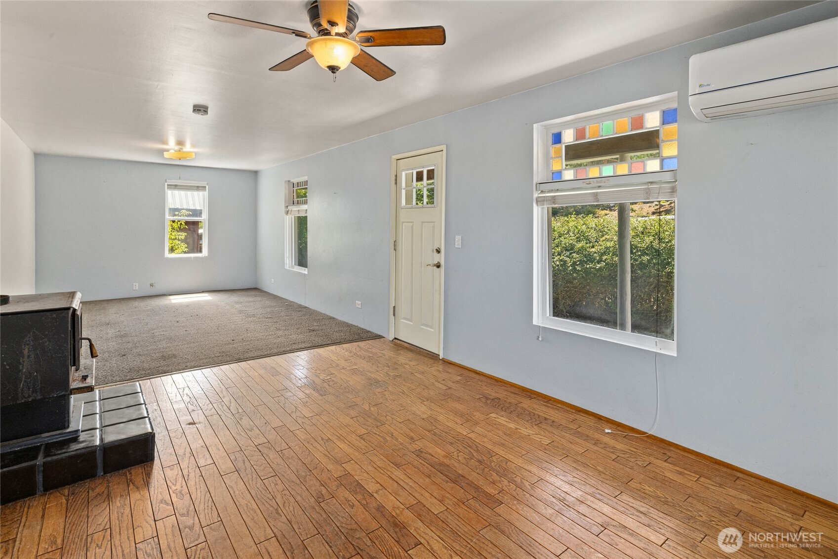 401 S 1st Street Property Photo 14
