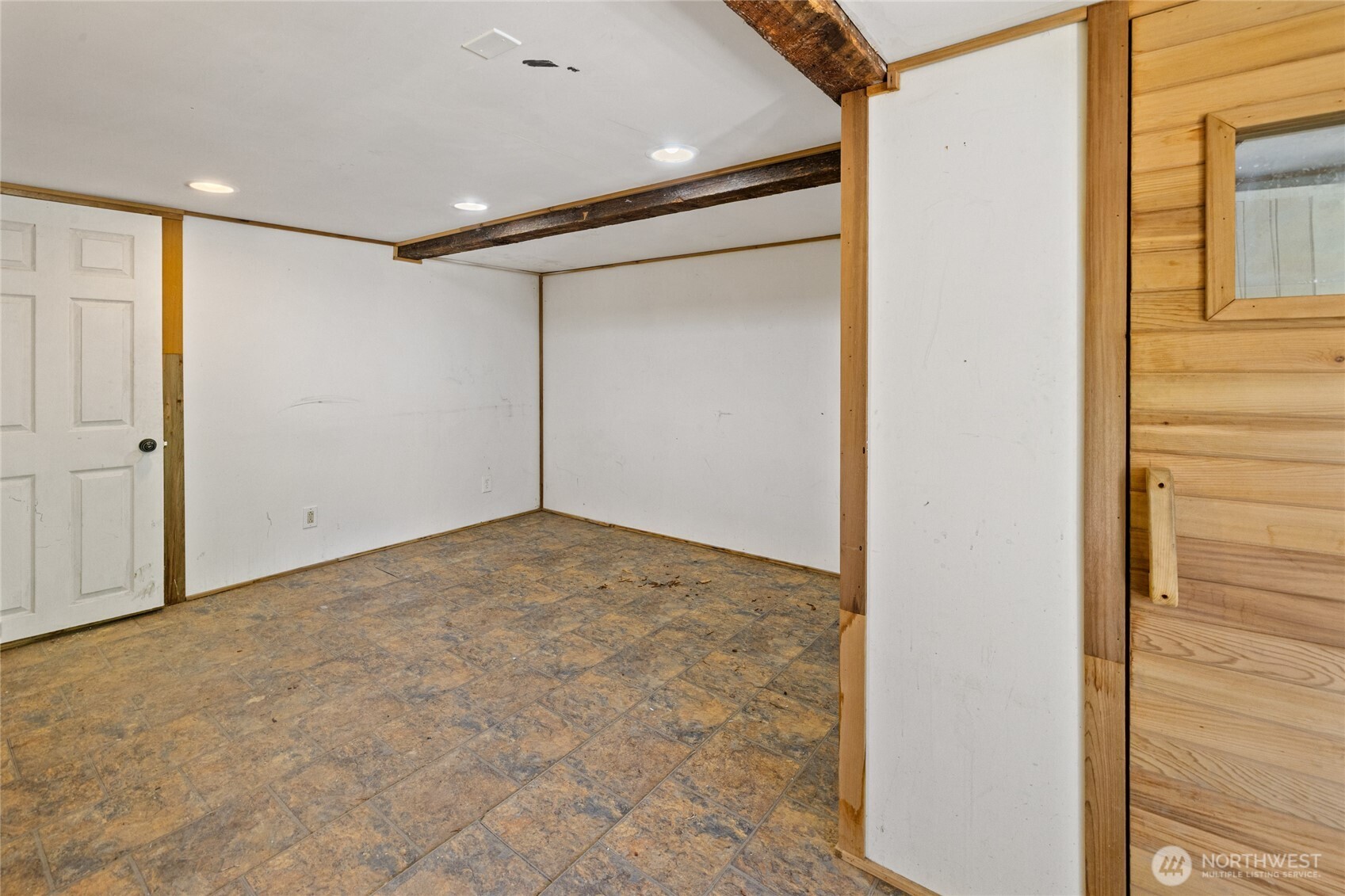 401 S 1st Street Property Photo 32
