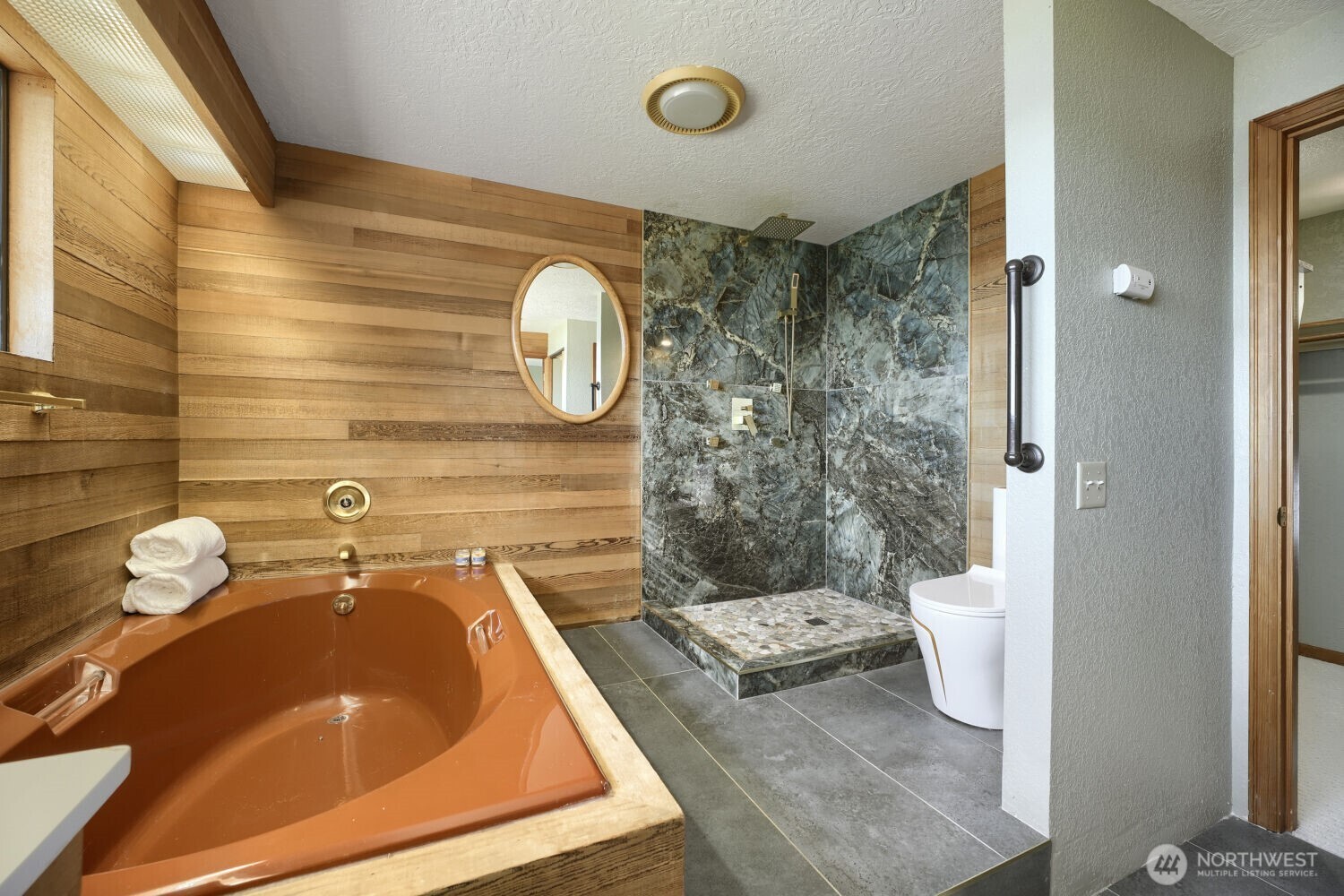 6430 E Side Drive P6430 Property Photo 18